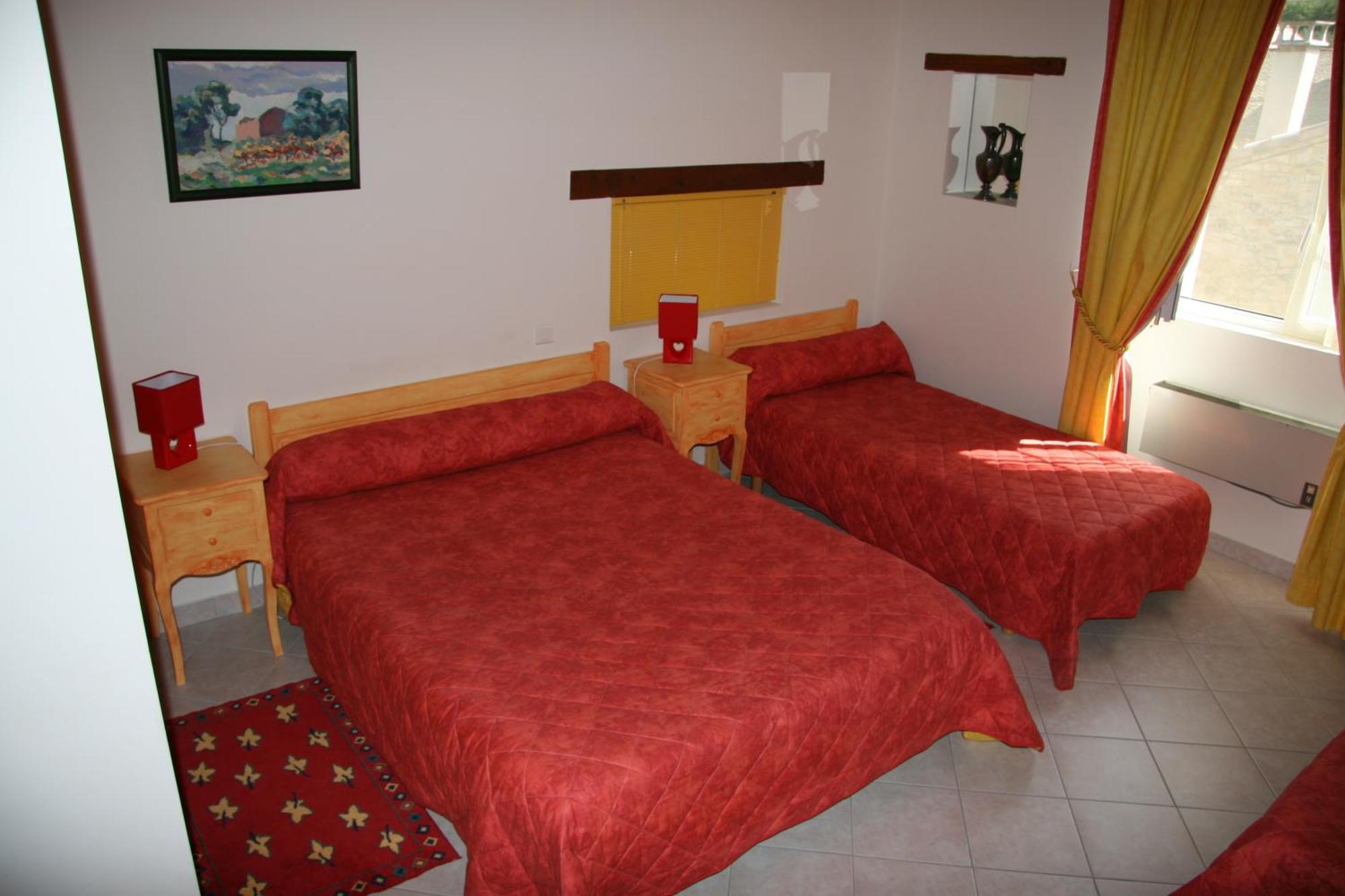 Chambres D'Hotes Lou Jassou Lapanouse-de-Cernon Екстериор снимка