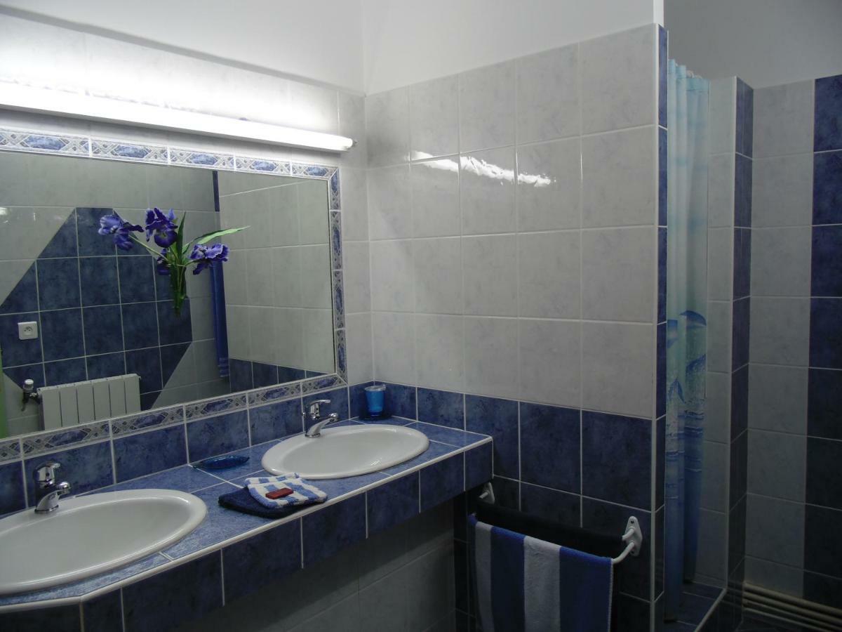 Chambres D'Hotes Lou Jassou Lapanouse-de-Cernon Екстериор снимка