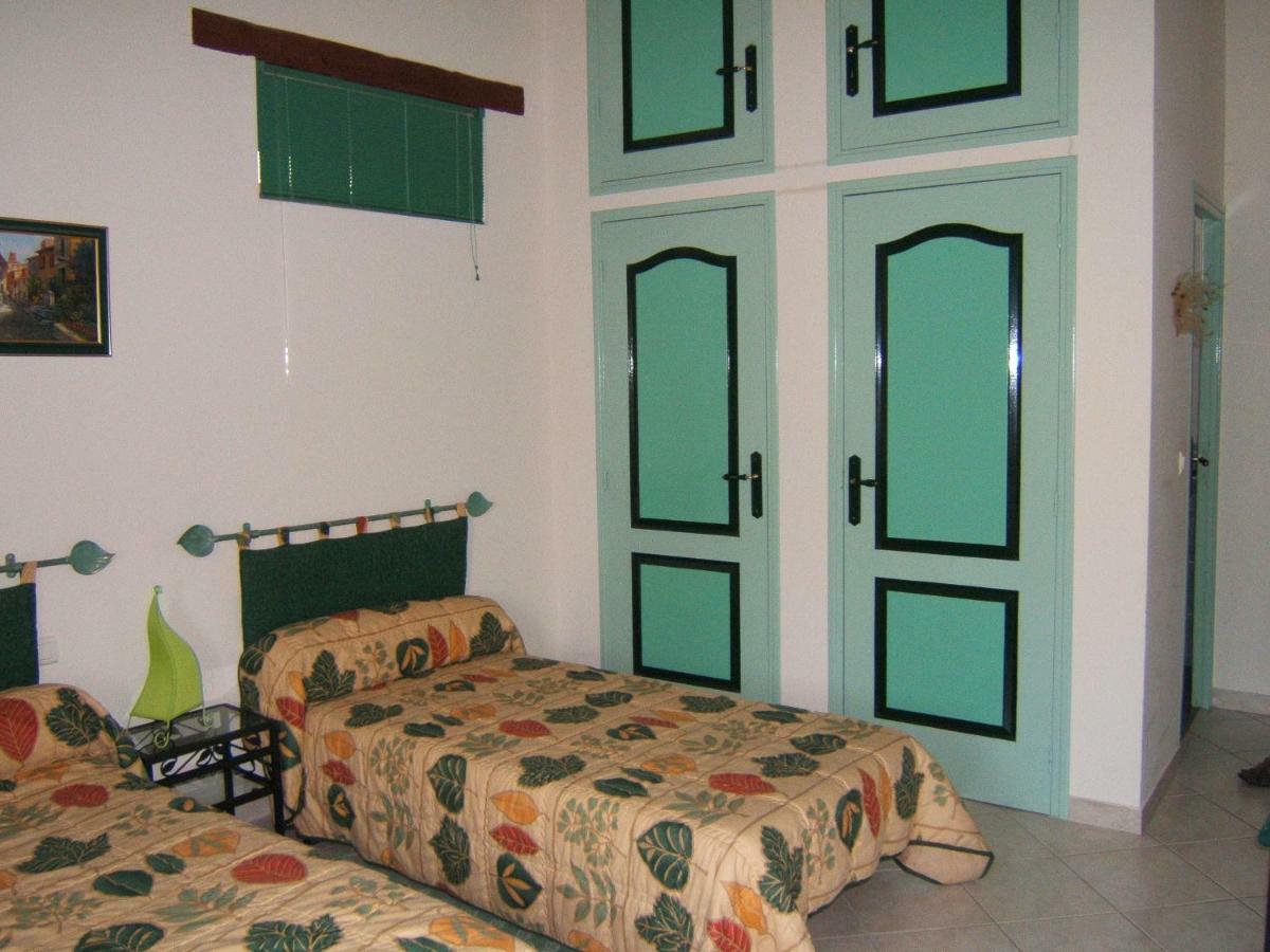 Chambres D'Hotes Lou Jassou Lapanouse-de-Cernon Екстериор снимка